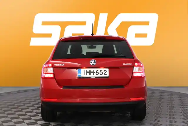 Punainen Viistoperä, Skoda Rapid – IMM-652