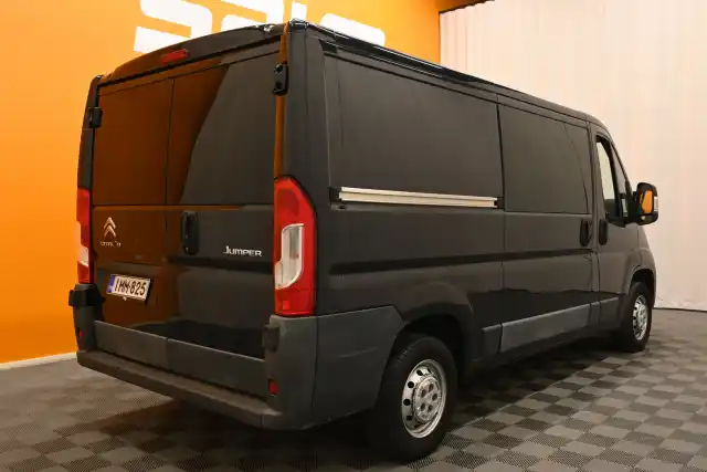 Harmaa Pakettiauto, Citroen Jumper – IMM-825