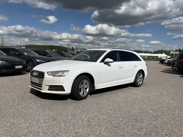 Valkoinen Farmari, Audi A4 – IMT-126