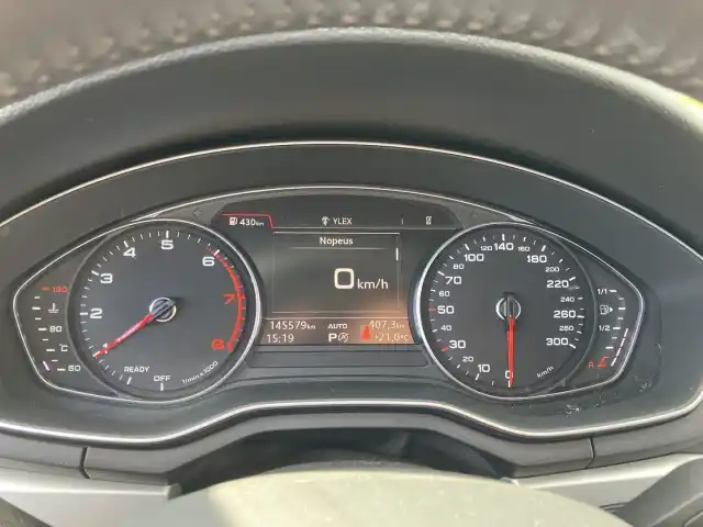 Valkoinen Farmari, Audi A4 – IMT-126
