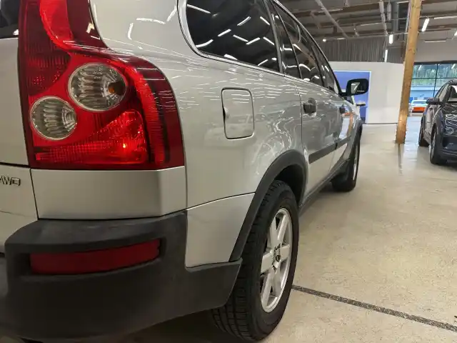 Hopea Henkilöauto, Volvo XC90 – IMZ-677