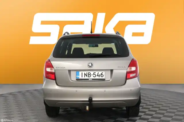 Beige Farmari, Skoda Fabia – INB-546