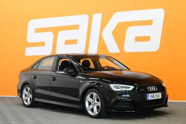 Musta Sedan, Audi A3 – INE-561