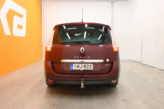 Punainen Tila-auto, Renault Grand Scenic – INJ-822