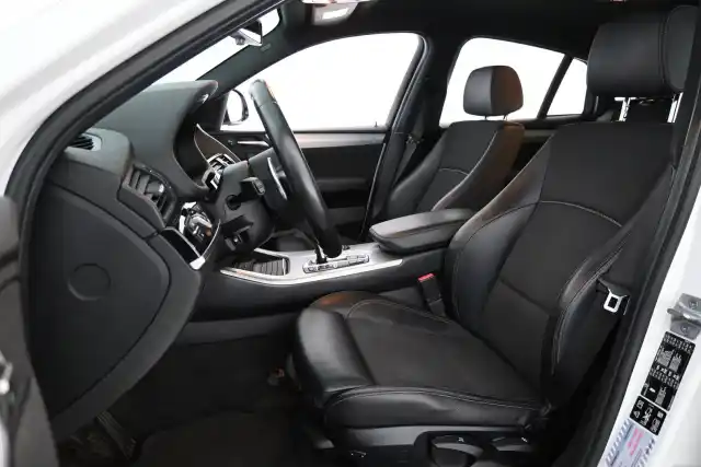 Valkoinen Maastoauto, BMW X4 – INM-399