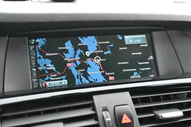 Valkoinen Maastoauto, BMW X4 – INM-399