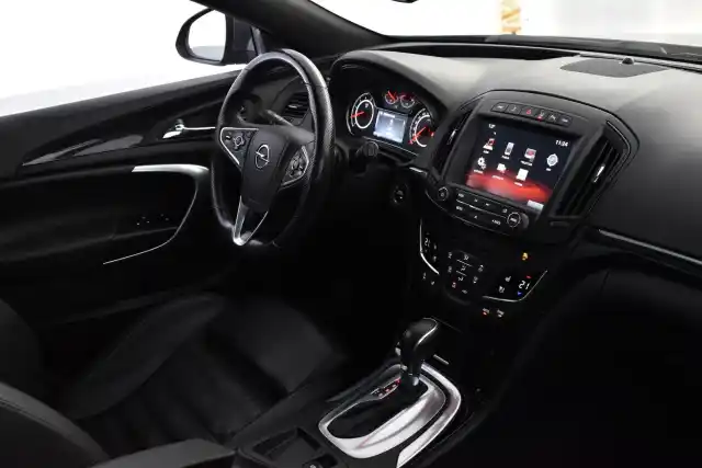 Harmaa Farmari, Opel Insignia – INM-445