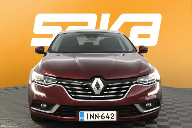 Punainen Sedan, Renault Talisman – INN-642