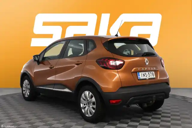 Oranssi Viistoperä, Renault Captur – INS-378