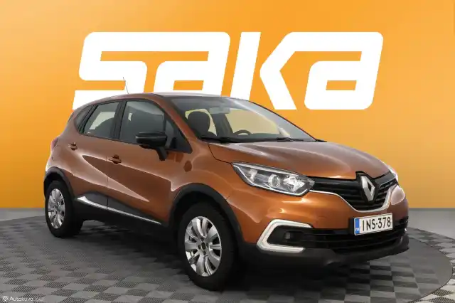 Oranssi Viistoperä, Renault Captur – INS-378