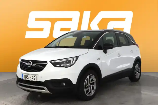 Valkoinen Maastoauto, Opel Crossland X – INS-549