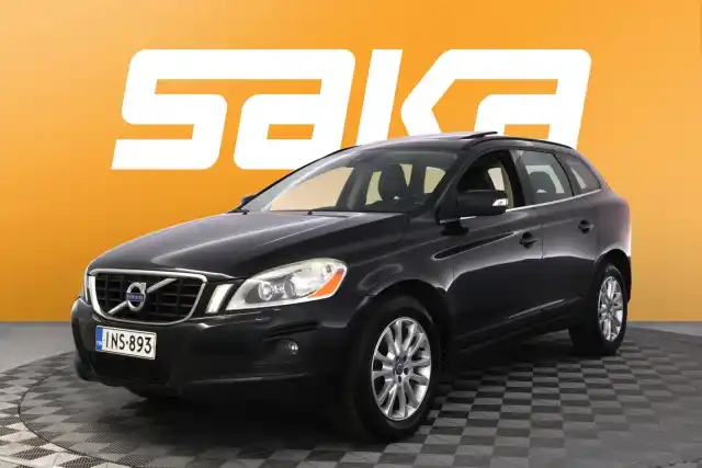 Musta Maastoauto, Volvo XC60 – INS-893