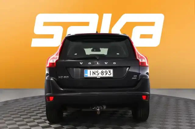 Musta Maastoauto, Volvo XC60 – INS-893