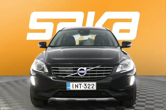 Musta Maastoauto, Volvo XC60 – INT-322