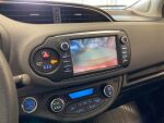 Punainen Viistoperä, Toyota Yaris – INU-543, kuva 6
