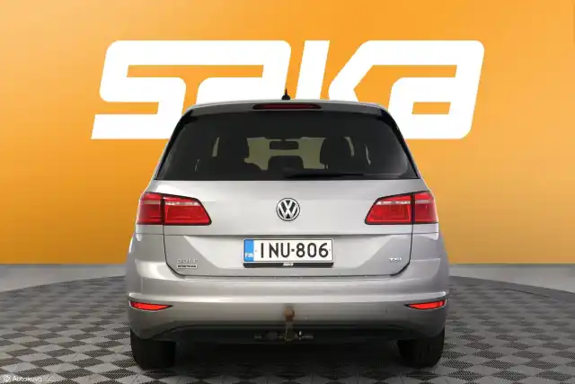Harmaa Tila-auto, Volkswagen Golf Sportsvan – INU-806