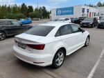 Valkoinen Sedan, Audi A3 – INX-677, kuva 3