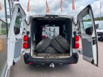 Valkoinen Pakettiauto, Toyota Proace – IOB-300, kuva 4