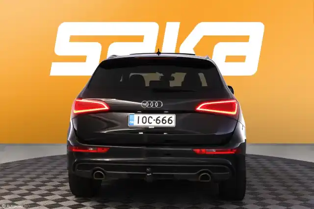Musta Farmari, Audi Q5 – IOC-666