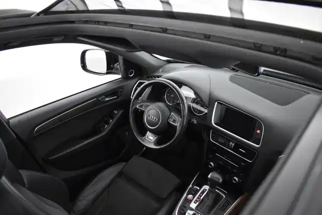 Musta Farmari, Audi Q5 – IOC-666