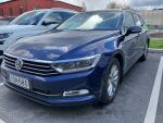 Sininen Farmari, Volkswagen Passat – IOH-585, kuva 1