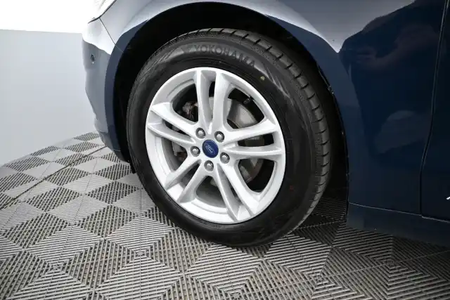 Sininen Farmari, Ford Mondeo – IOH-948
