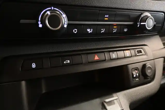 Valkoinen Pakettiauto, Toyota Proace – IOK-116