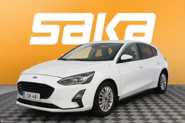 Valkoinen Viistoperä, Ford Focus – IOK-481