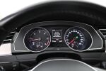Musta Farmari, Volkswagen Passat – IOK-871, kuva 20