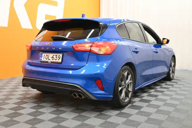 Sininen Viistoperä, Ford Focus – IOL-639