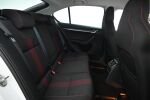 Valkoinen Viistoperä, Skoda Octavia – IOO-454, kuva 15