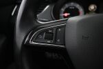Valkoinen Viistoperä, Skoda Octavia – IOO-454, kuva 19