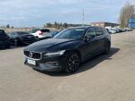 Musta Farmari, Volvo V60 – IOP-352, kuva 1