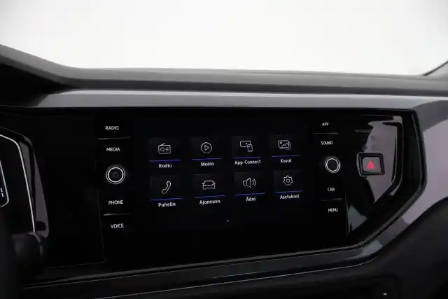 Punainen Viistoperä, Volkswagen Polo – IOS-130