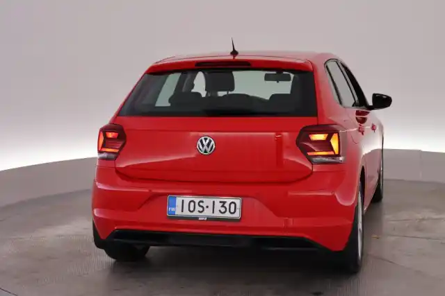 Punainen Viistoperä, Volkswagen Polo – IOS-130