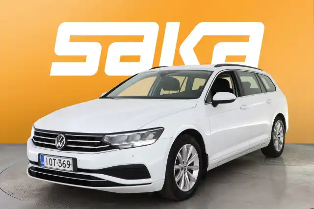 Valkoinen Farmari, Volkswagen Passat – IOT-369