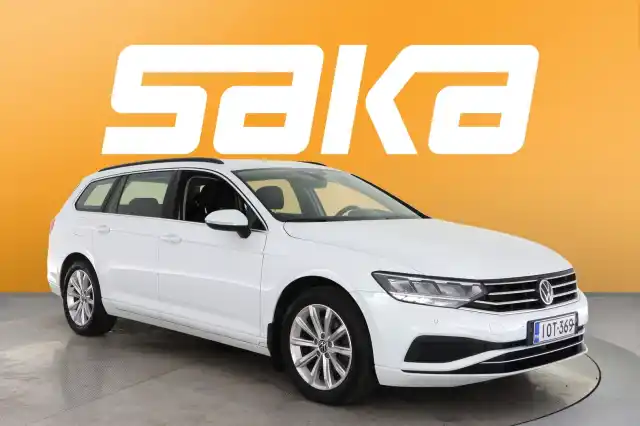 Valkoinen Farmari, Volkswagen Passat – IOT-369