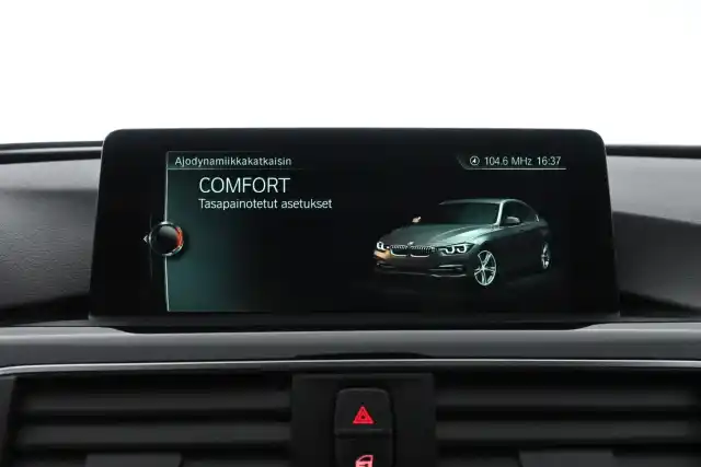 Valkoinen Sedan, BMW 330 – IOT-441