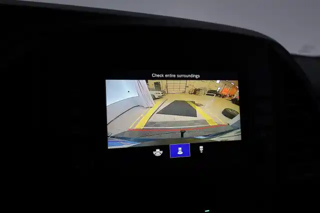Sininen Pakettiauto, Mercedes-Benz Vito – IOT-741