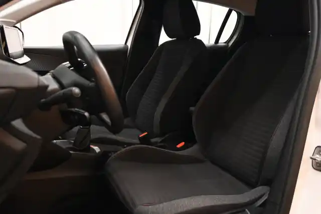 Valkoinen Viistoperä, Peugeot 208 – IOT-864