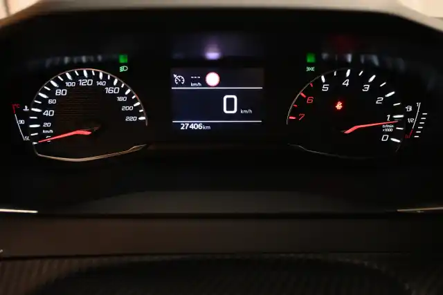 Valkoinen Viistoperä, Peugeot 208 – IOT-864