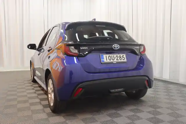 Sininen Viistoperä, Toyota Yaris – IOU-285