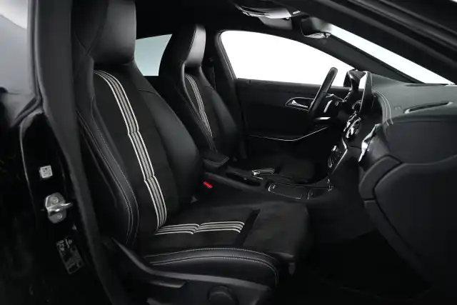 Musta Farmari, Mercedes-Benz CLA – IOU-610