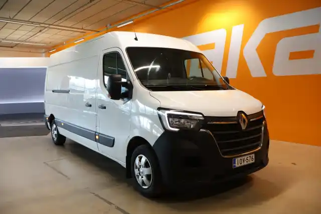 Valkoinen Pakettiauto, Renault Master – IOV-576