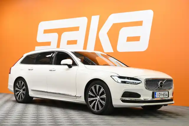 Volvo V90