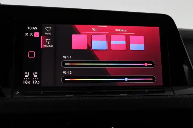 Sininen Viistoperä, Volkswagen Golf – IOV-811