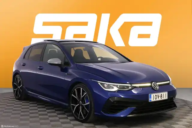 Sininen Viistoperä, Volkswagen Golf – IOV-811