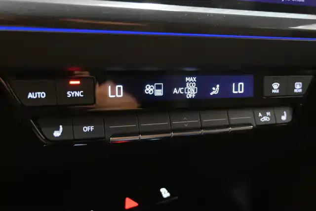 Musta Maastoauto, Audi Q4 e-tron – IOV-835