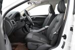 Valkoinen Farmari, Volvo V70 – IOZ-379, kuva 11