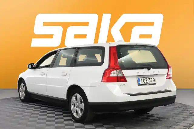 Valkoinen Farmari, Volvo V70 – IOZ-379